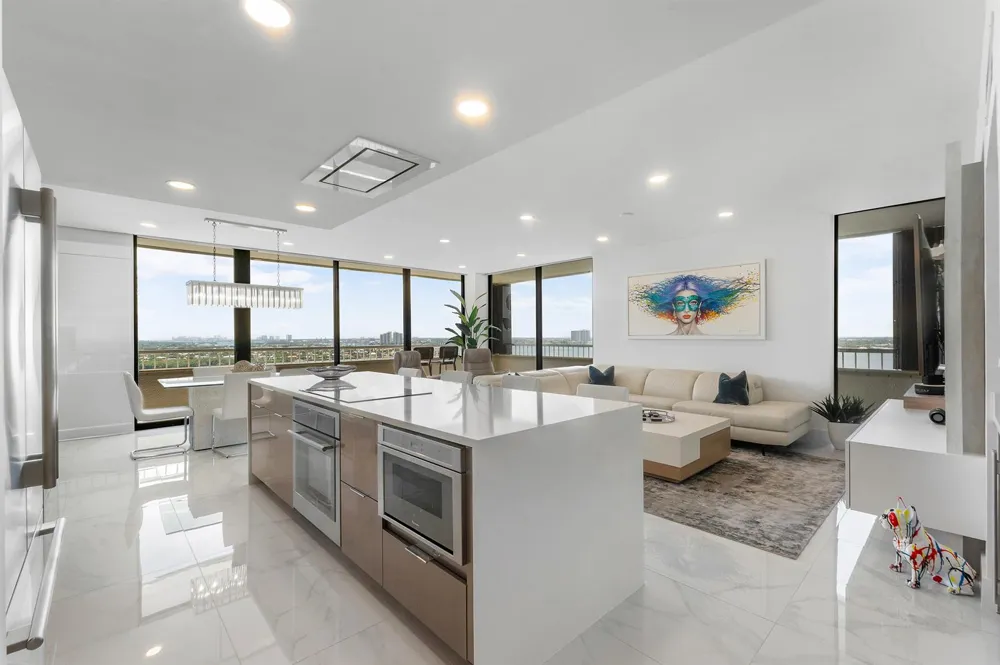 5280 OCEAN DRIVE #16E Singer Island, FL 33404