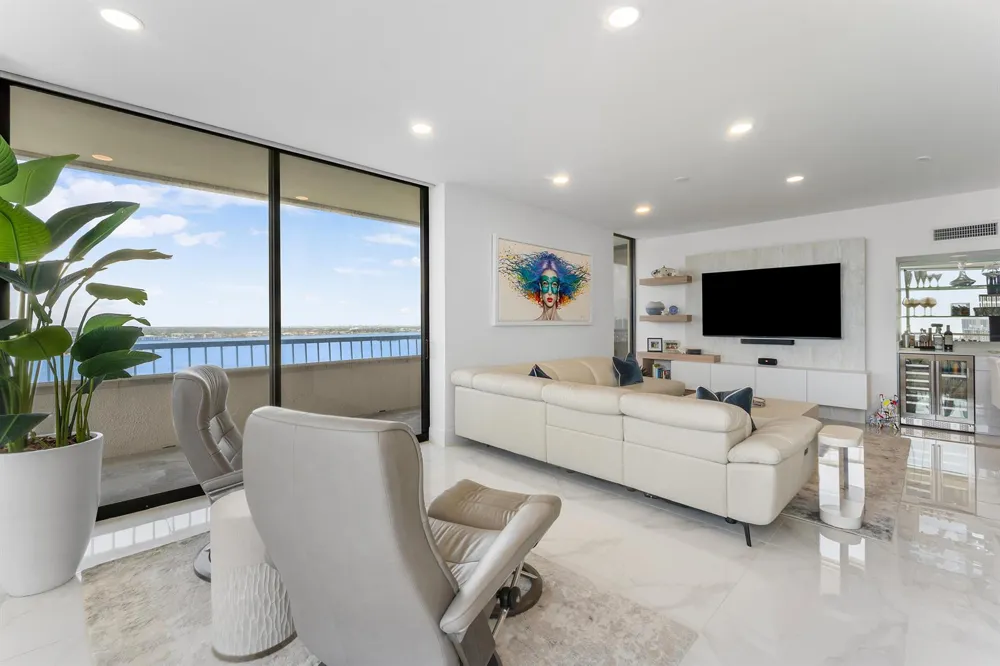 5280 OCEAN DRIVE #16E Singer Island, FL 33404