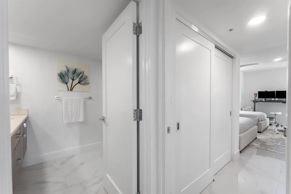 5280 OCEAN DRIVE #16E Singer Island, FL 33404