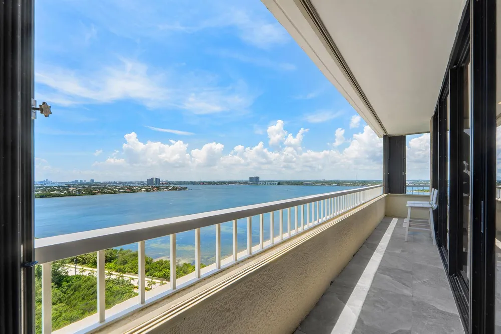 5280 OCEAN DRIVE #16E Singer Island, FL 33404