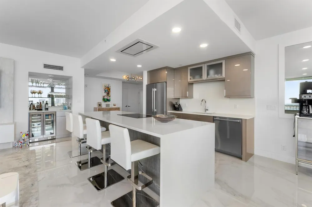 5280 OCEAN DRIVE #16E Singer Island, FL 33404