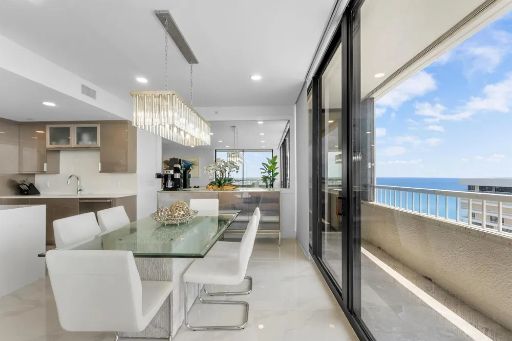 5280 OCEAN DRIVE #16E Singer Island, FL 33404