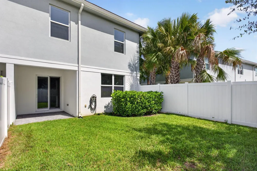 543 Parsons Way Deerfield Beach, FL 33442