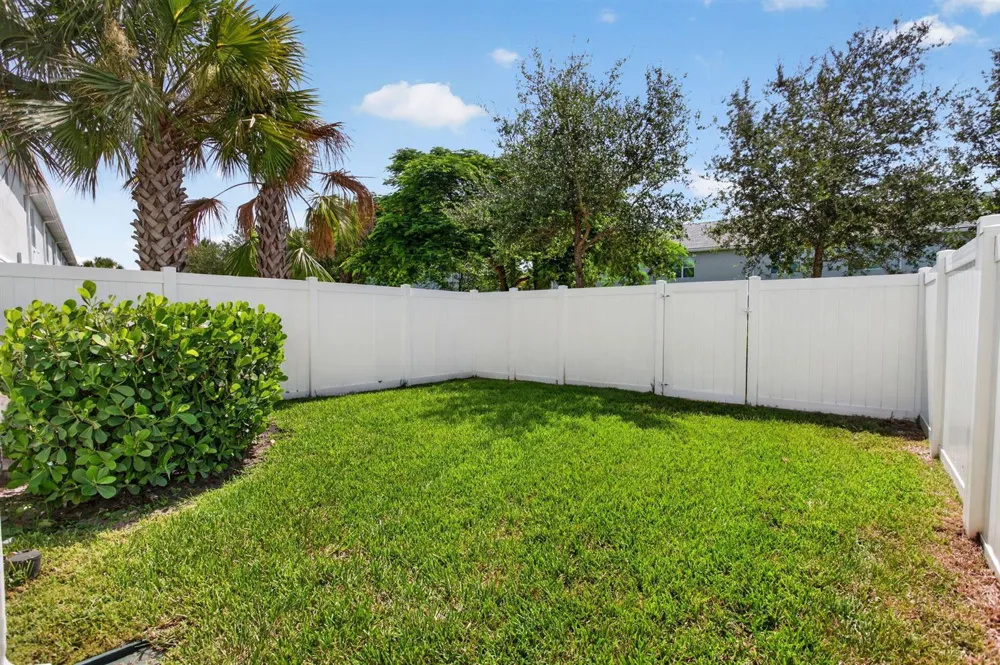 543 Parsons Way Deerfield Beach, FL 33442