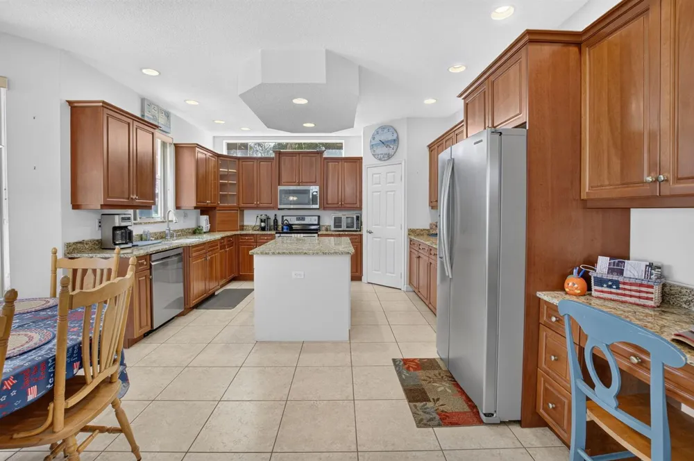 7541 DOWNWINDS LANE Lake Worth, FL 33467