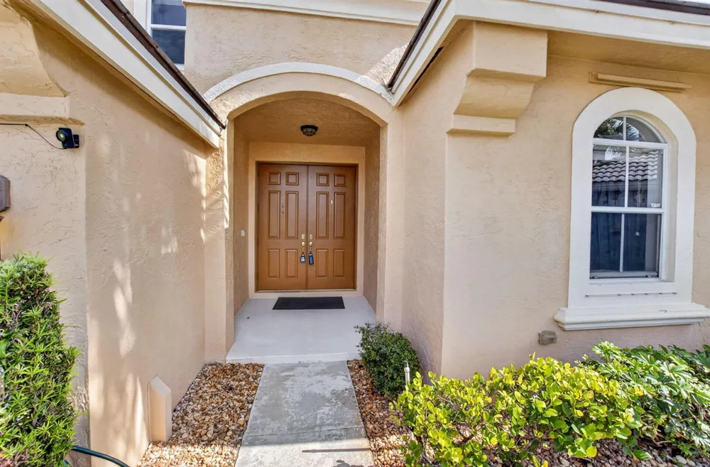 7541 DOWNWINDS LANE Lake Worth, FL 33467
