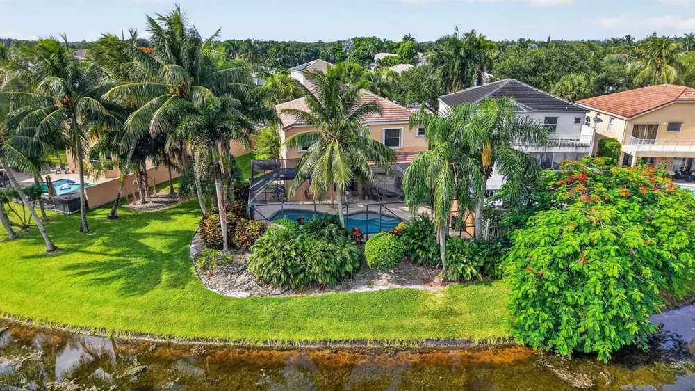 7541 DOWNWINDS LANE Lake Worth, FL 33467