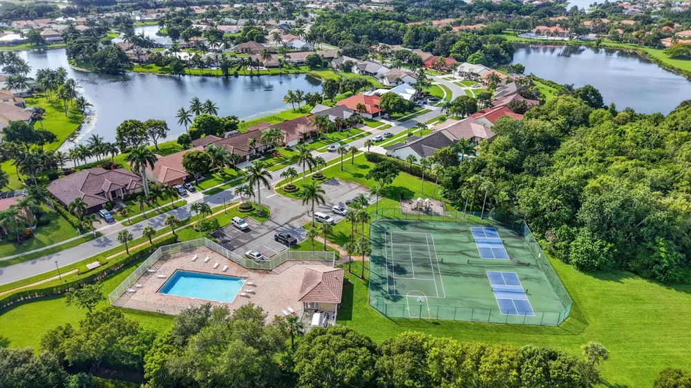 7541 DOWNWINDS LANE Lake Worth, FL 33467