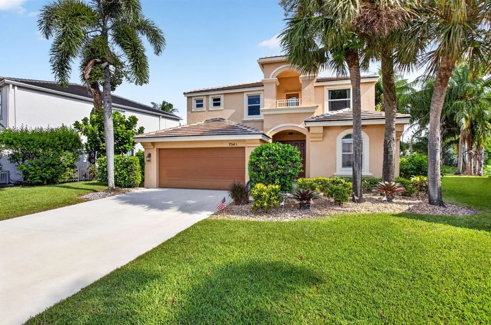7541 DOWNWINDS LANE Lake Worth, FL 33467