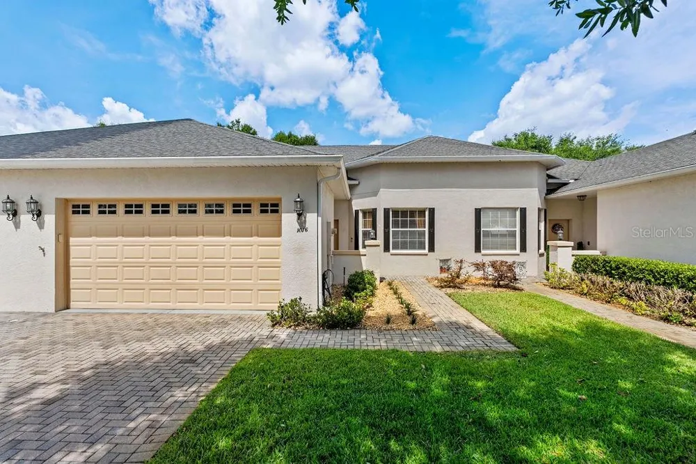 1016 GREEN GATE BOULEVARD Groveland, FL 34736