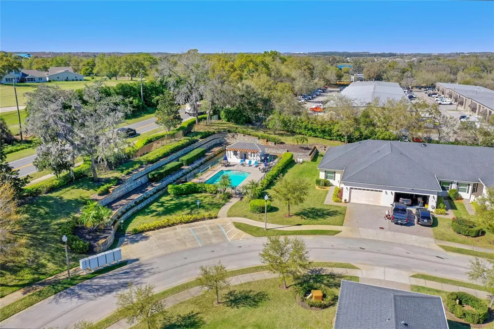 1016 GREEN GATE BOULEVARD Groveland, FL 34736
