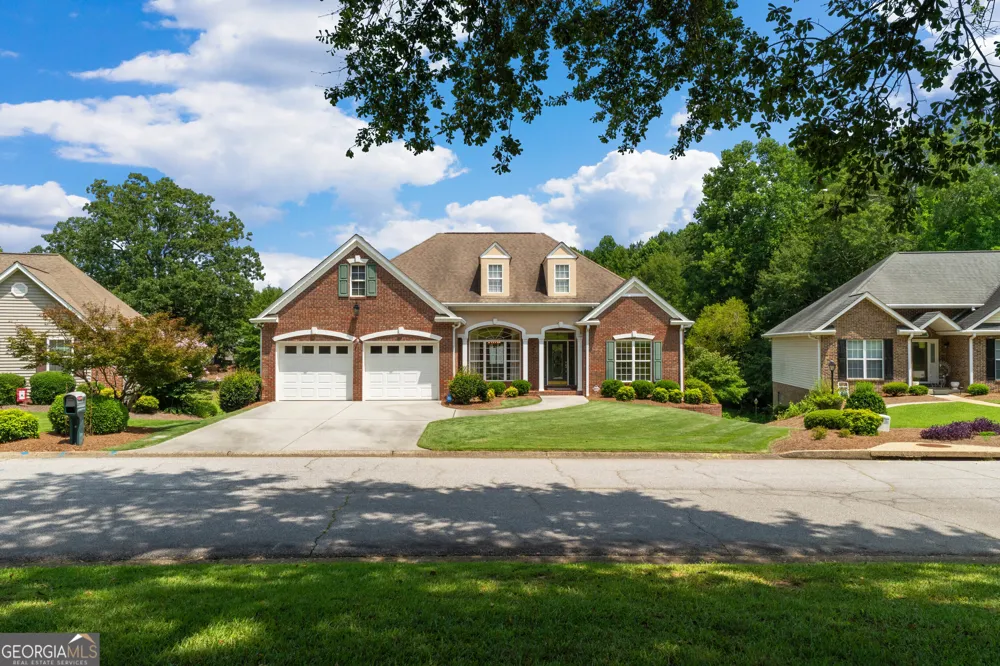 106 Manor WAY Carrollton, GA 30117