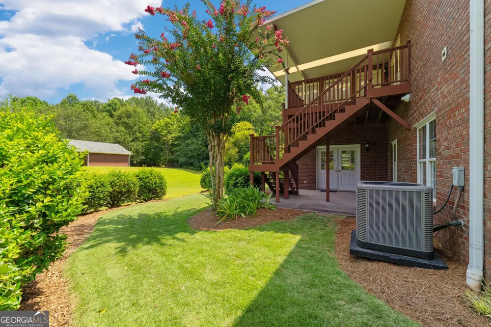 106 Manor WAY Carrollton, GA 30117