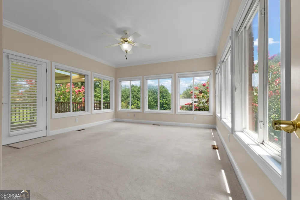 106 Manor WAY Carrollton, GA 30117
