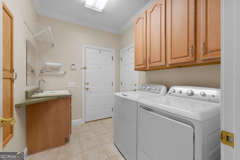 106 Manor WAY Carrollton, GA 30117