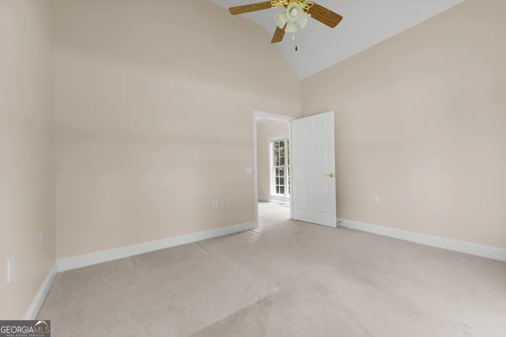 106 Manor WAY Carrollton, GA 30117