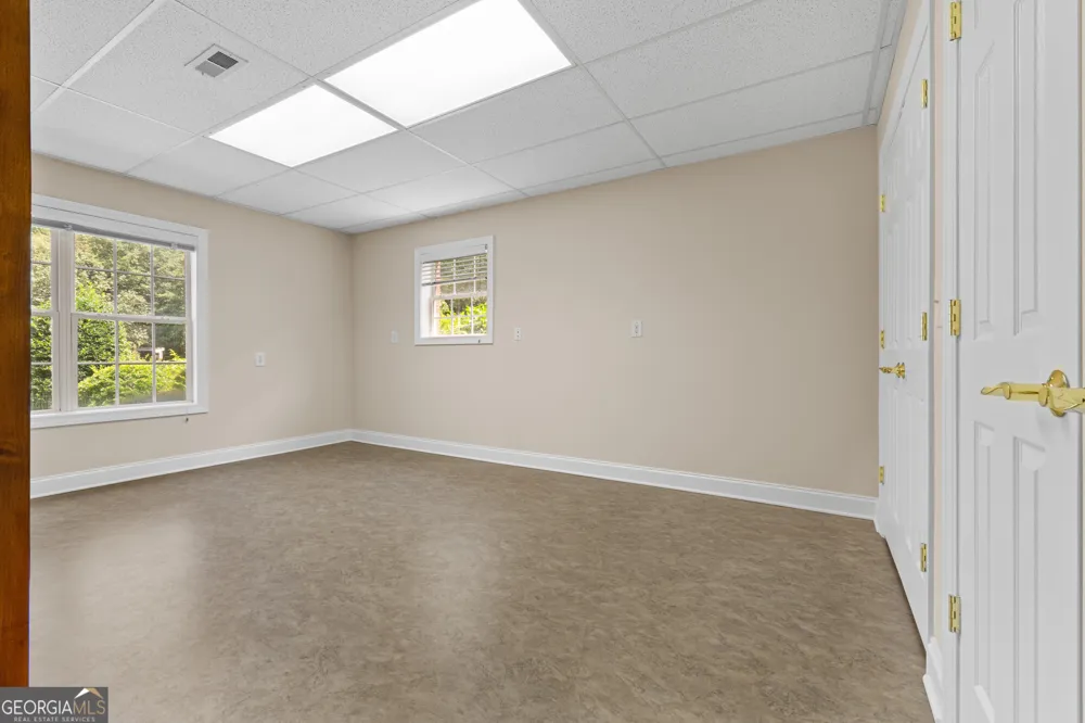 106 Manor WAY Carrollton, GA 30117