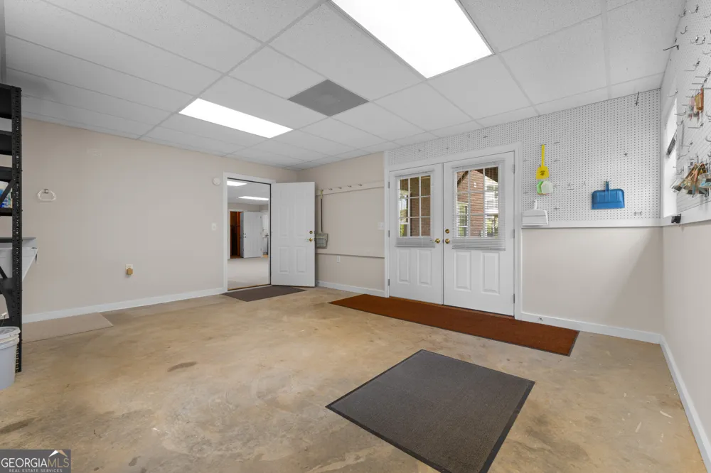 106 Manor WAY Carrollton, GA 30117