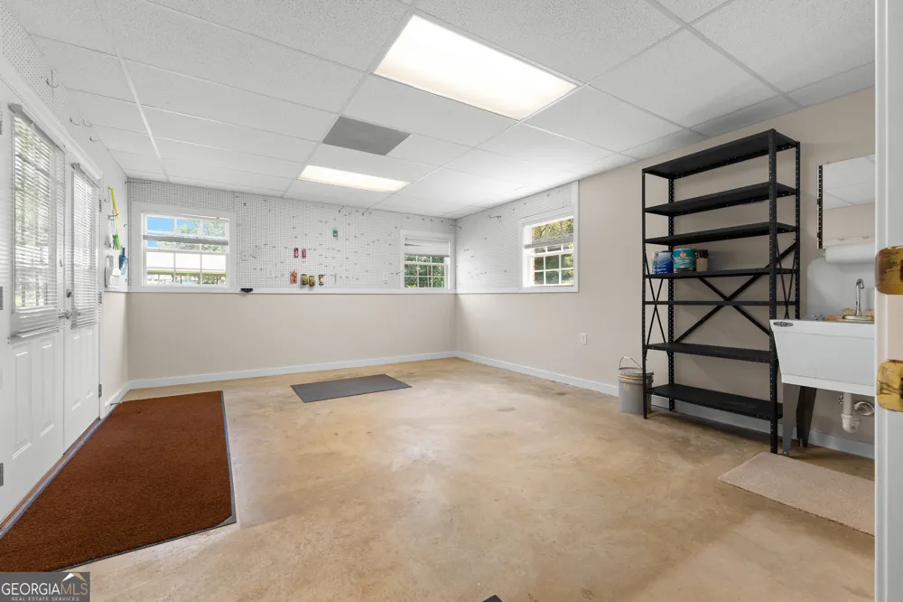 106 Manor WAY Carrollton, GA 30117
