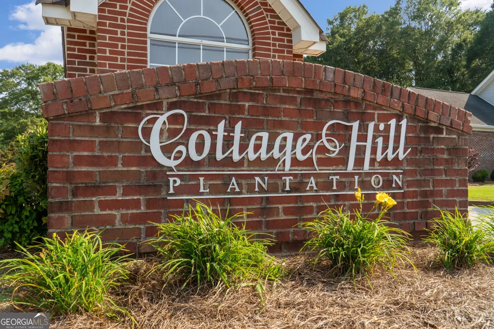 106 Manor WAY Carrollton, GA 30117