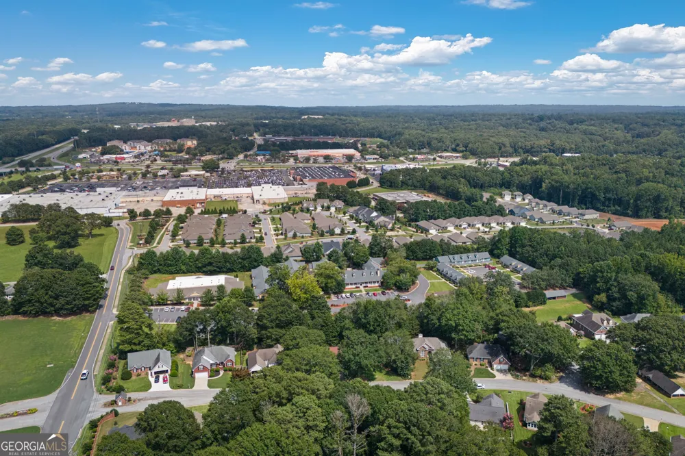 106 Manor WAY Carrollton, GA 30117