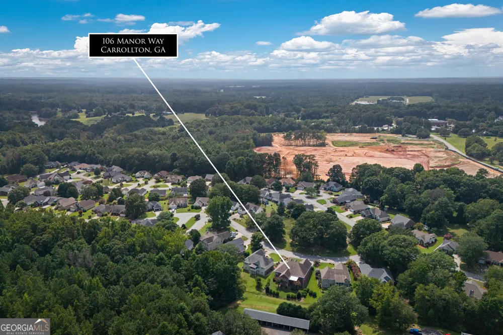 106 Manor WAY Carrollton, GA 30117