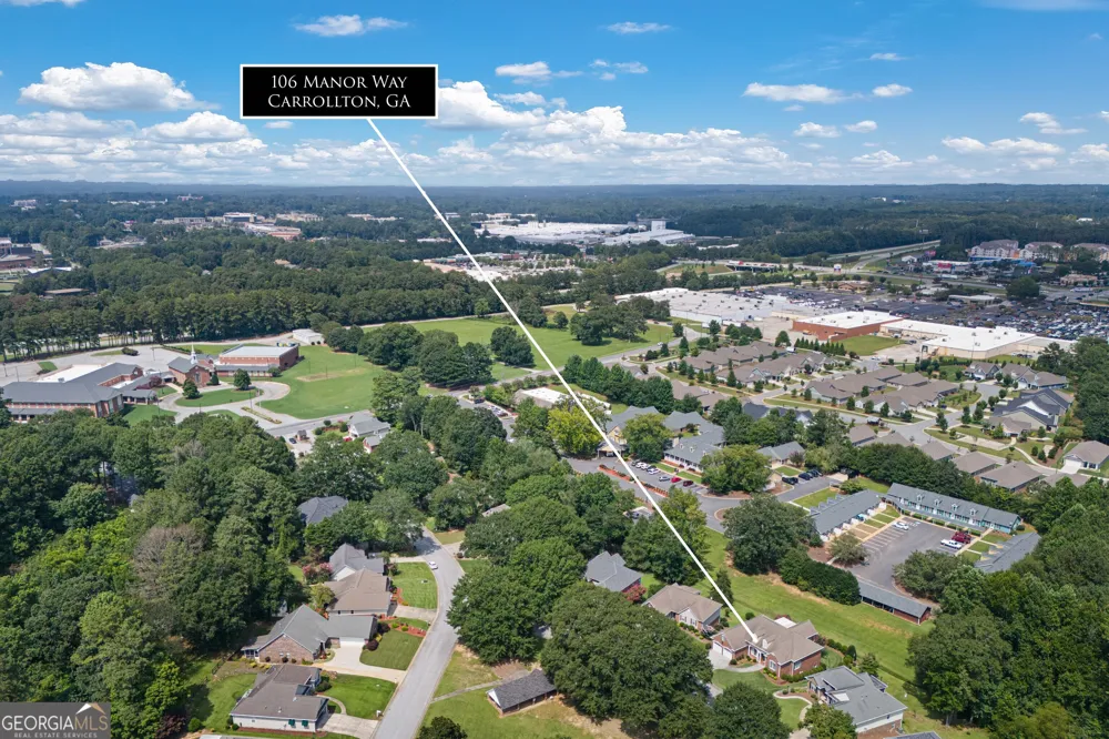 106 Manor WAY Carrollton, GA 30117