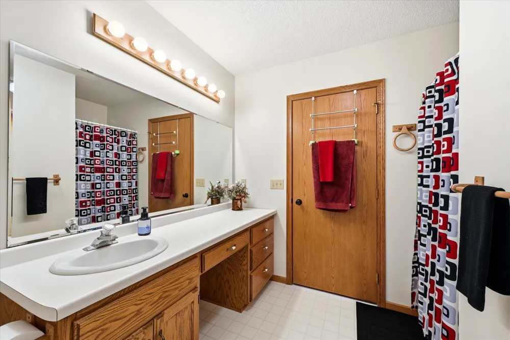 660 Riverview Drive #560 Monticello, MN 55362