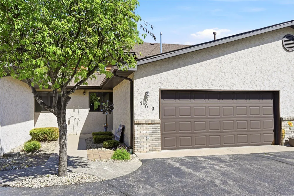660 Riverview Drive #560 Monticello, MN 55362