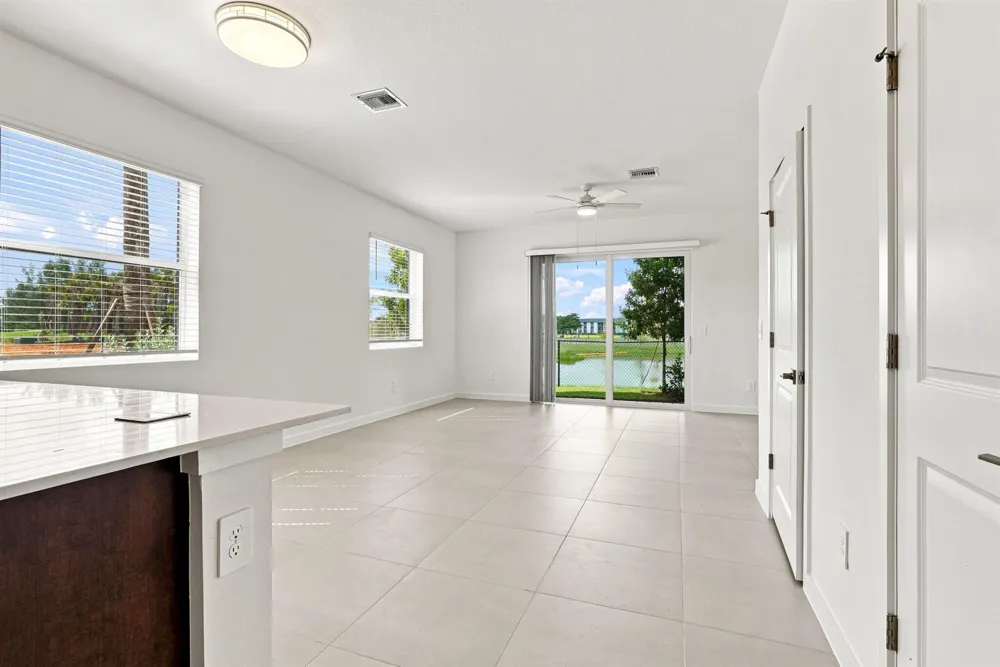 147 LAKESIDE LANDING COURT Royal Palm Beach, FL 33411