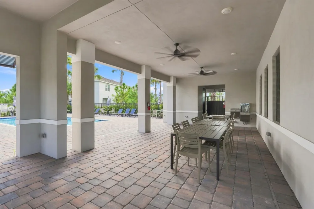 147 LAKESIDE LANDING COURT Royal Palm Beach, FL 33411