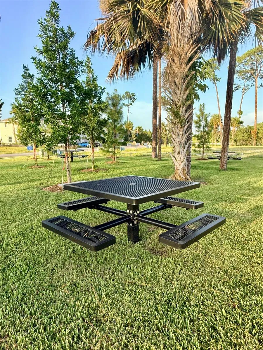 147 LAKESIDE LANDING COURT Royal Palm Beach, FL 33411