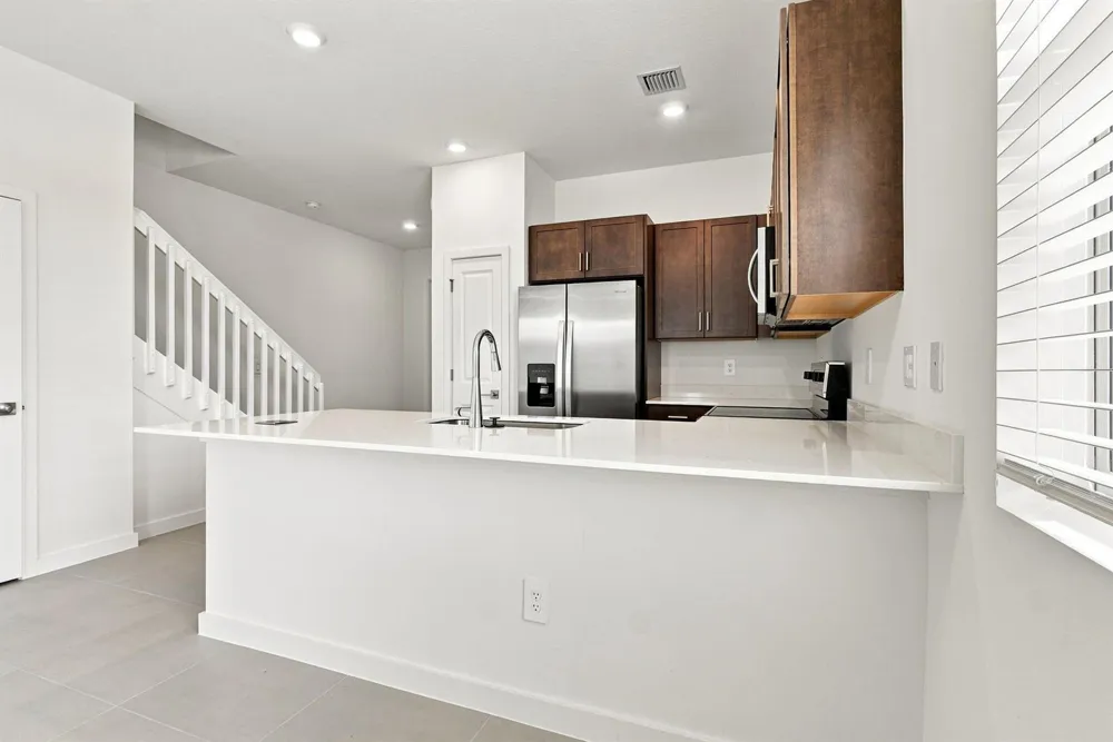 147 LAKESIDE LANDING COURT Royal Palm Beach, FL 33411