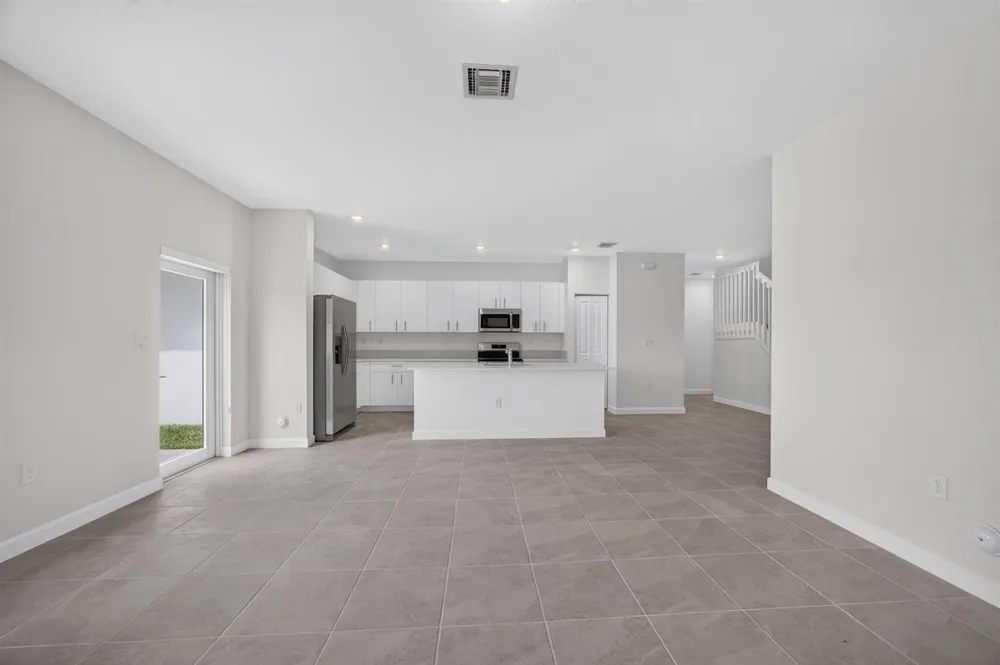 2444 SE 29th Drive #A Homestead, FL 33035