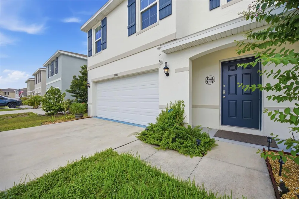 2949 GREAT ABACO WAY Bradenton, FL 34208