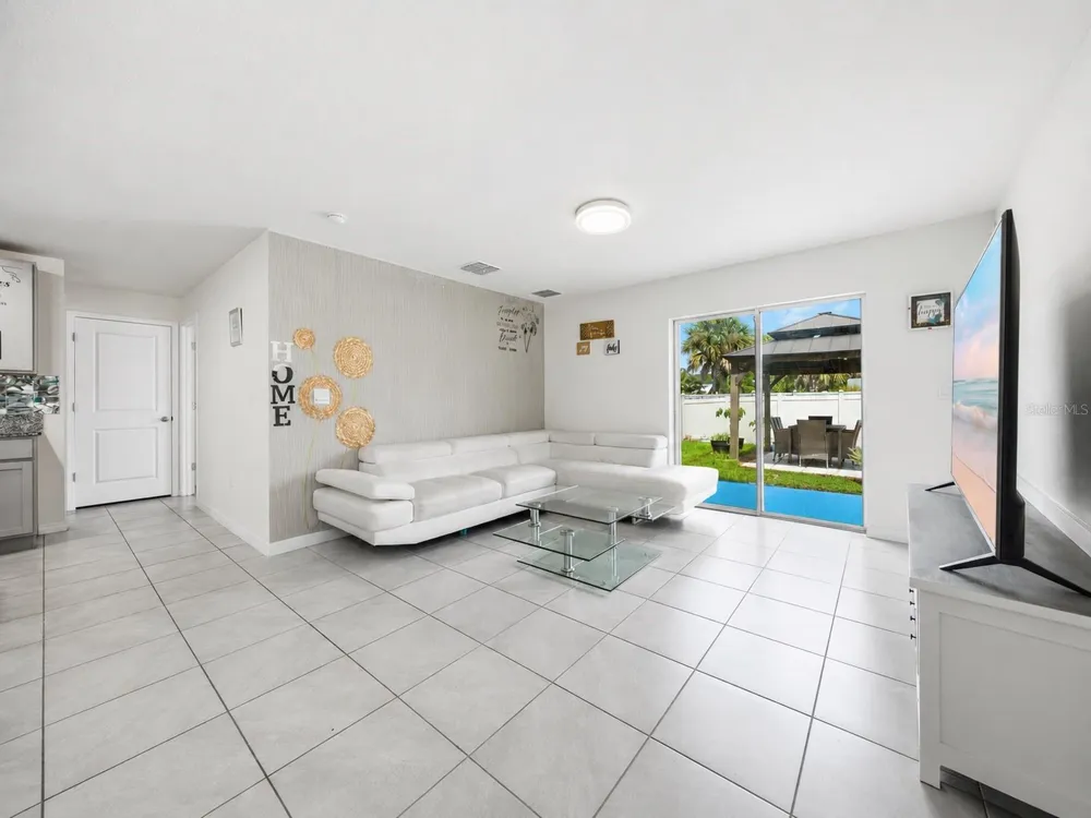 2949 GREAT ABACO WAY Bradenton, FL 34208