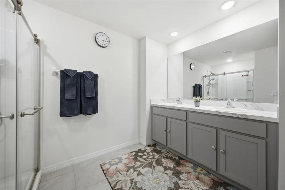 2949 GREAT ABACO WAY Bradenton, FL 34208