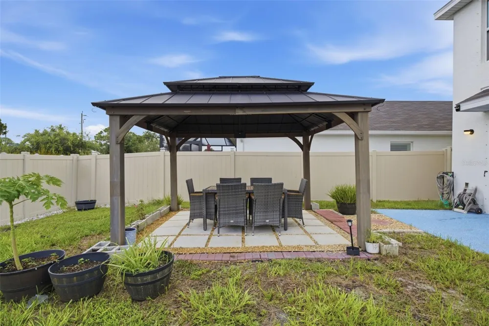 2949 GREAT ABACO WAY Bradenton, FL 34208