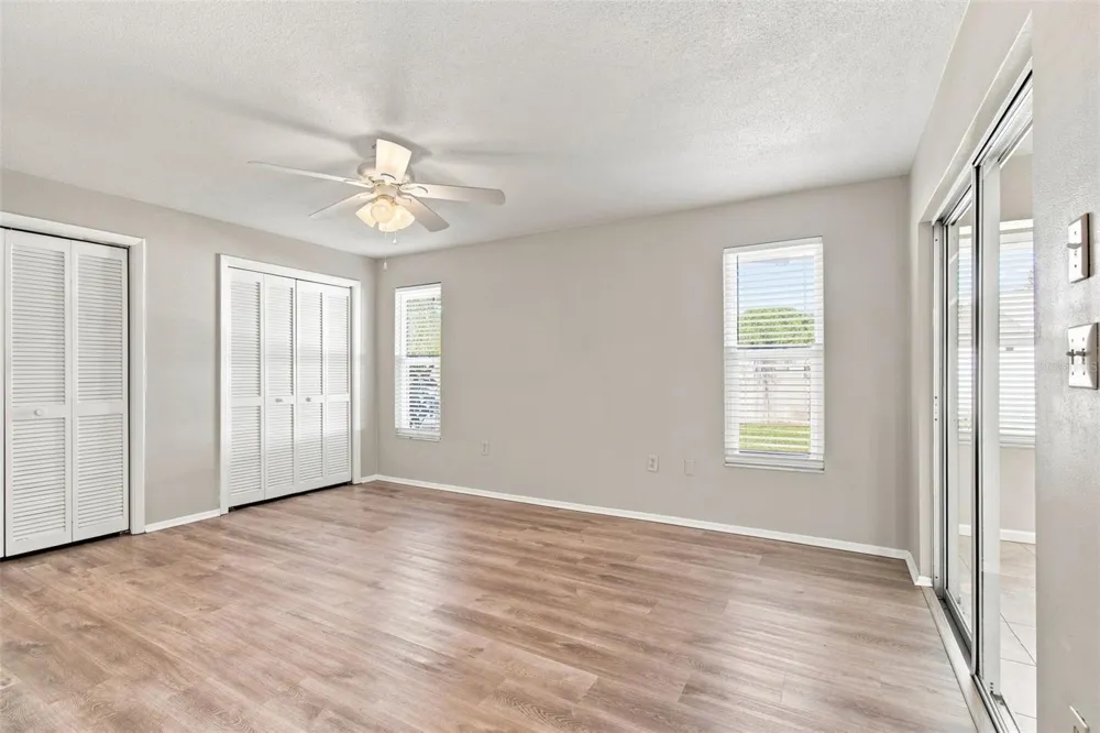 527 WAYFARER DRIVE Tarpon Springs, FL 34689