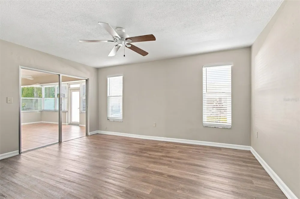 527 WAYFARER DRIVE Tarpon Springs, FL 34689