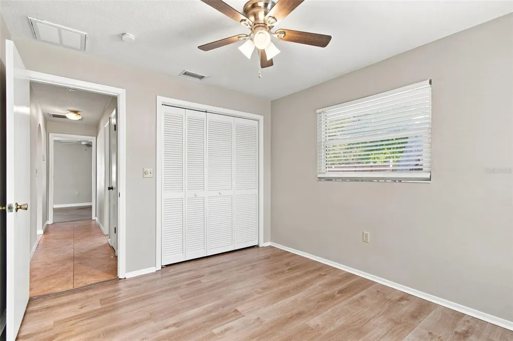 527 WAYFARER DRIVE Tarpon Springs, FL 34689