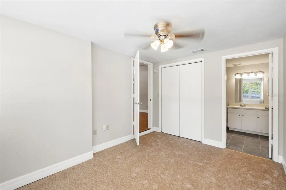 6726 11TH STREET Tampa, FL 33604