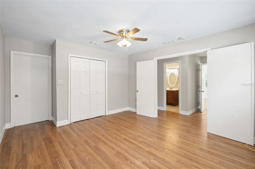 6726 11TH STREET Tampa, FL 33604