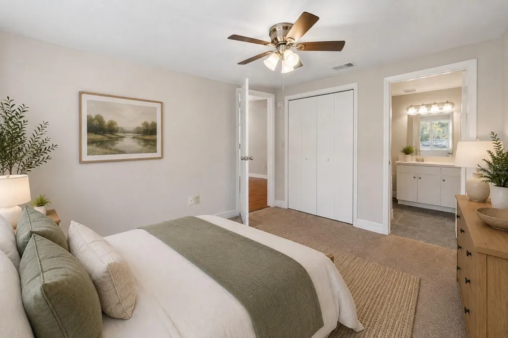 6726 11TH STREET Tampa, FL 33604