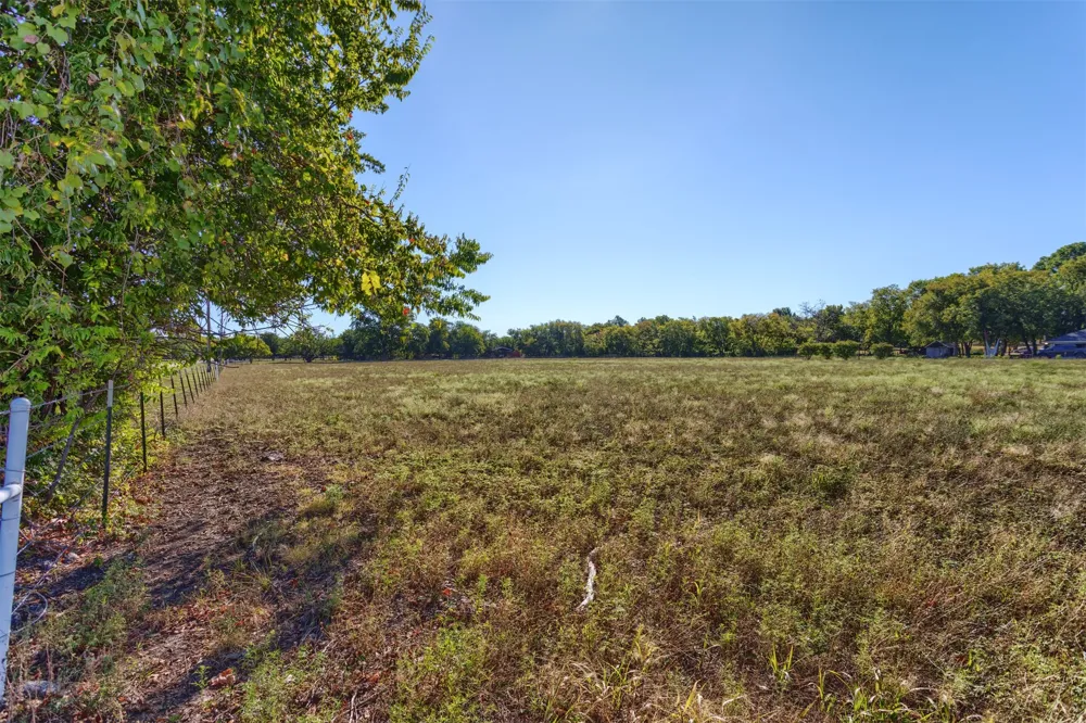 7699 Meadow Hill Drive Frisco, TX 75033