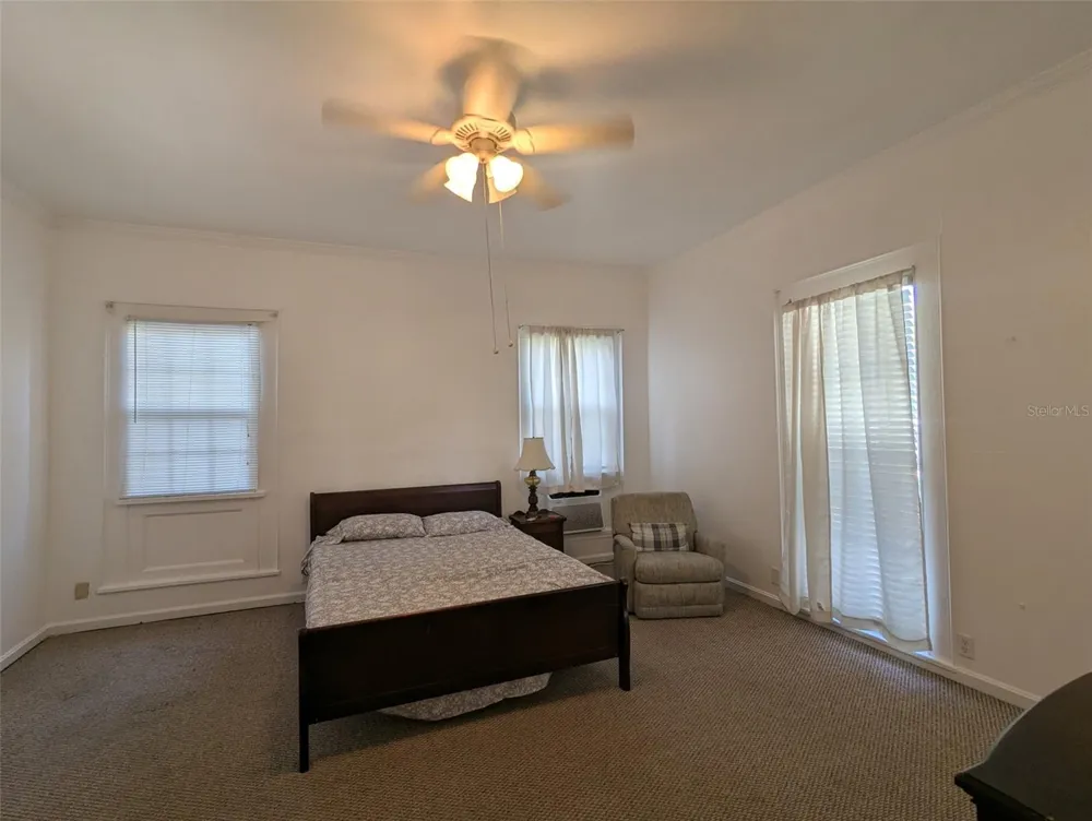 6635 SE 221ST STREET #6 Hawthorne, FL 32640
