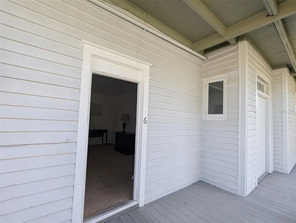 6635 SE 221ST STREET #6 Hawthorne, FL 32640