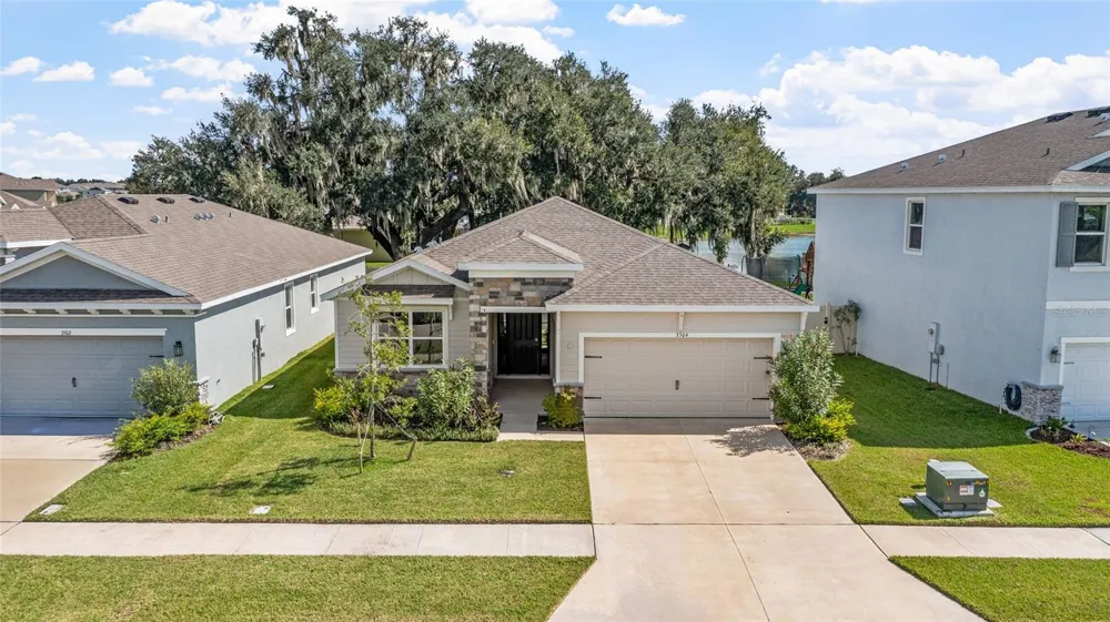 3504 CRESCENT PEAK WAY Plant City, FL 33565