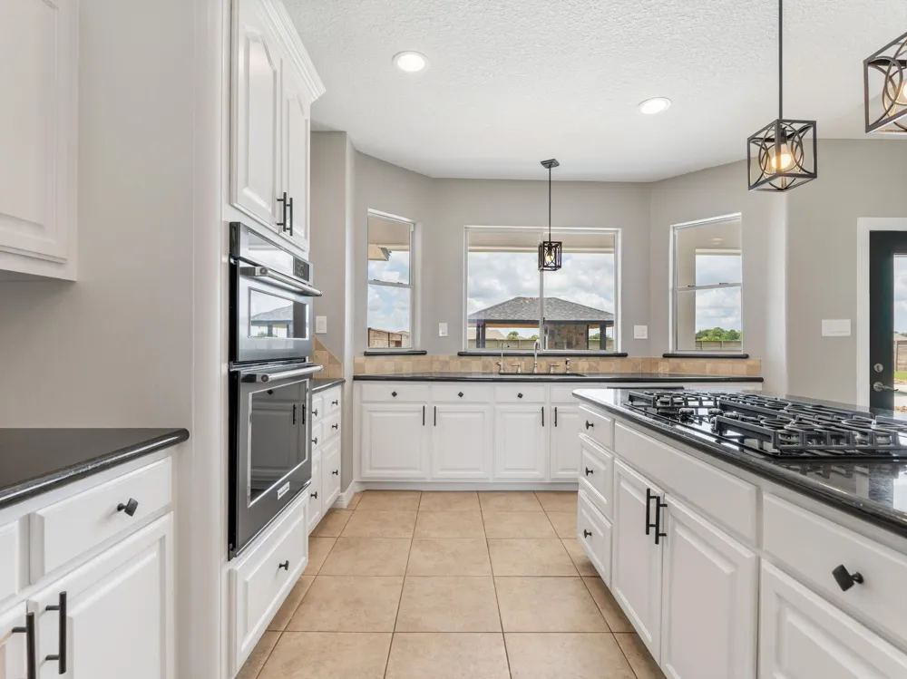 863 Bunkhouse Trail Angleton, TX 77515