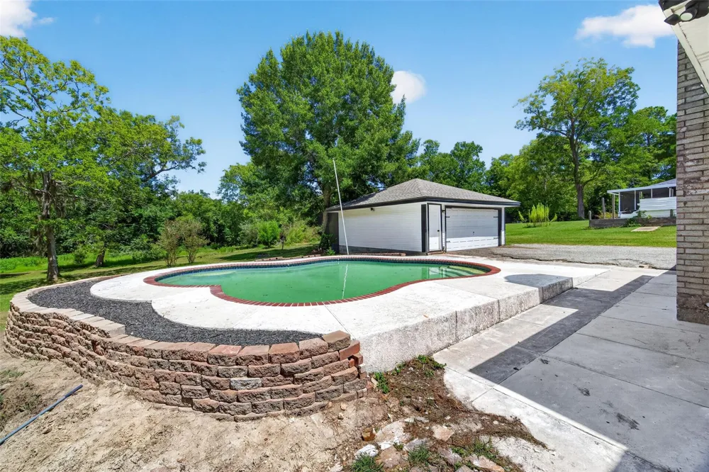 10337 Fm 1409 Dayton, TX 77535